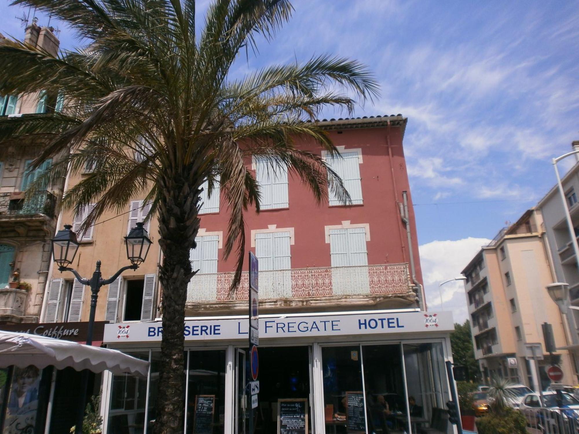 Hotel Restaurant La Fregate La Seyne-sur-Mer Bagian luar foto