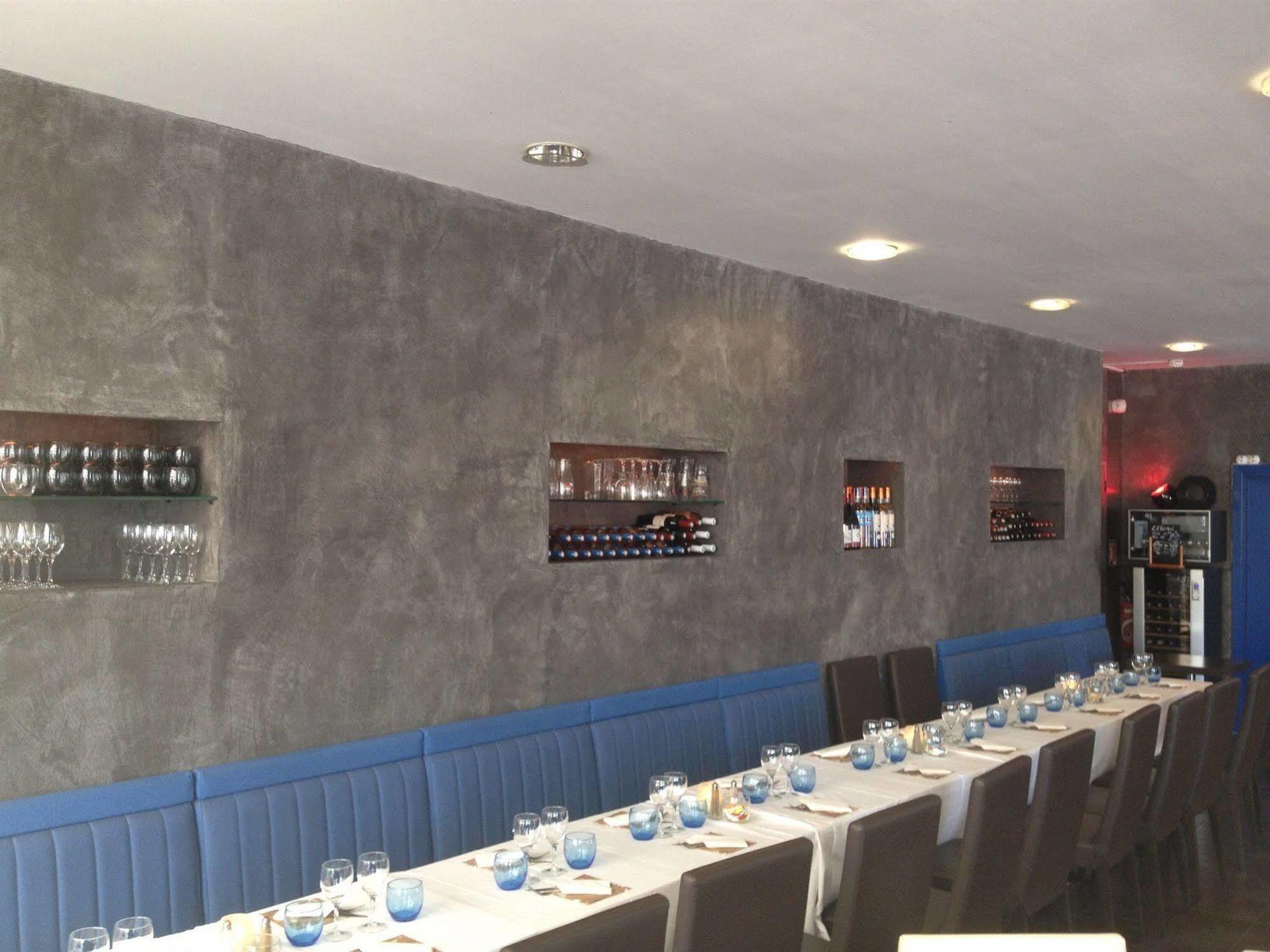 Hotel Restaurant La Fregate La Seyne-sur-Mer Bagian luar foto